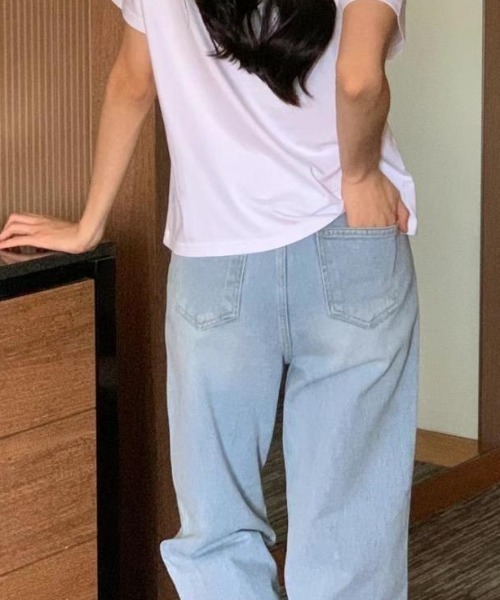 FREE STYLISTS(フリー スタイリスト)の「YUGA_YGMC パールアクセント クロップドデニムパンツ(デニムパンツ・レディース・ブルー・M/L)」の18枚目の写真