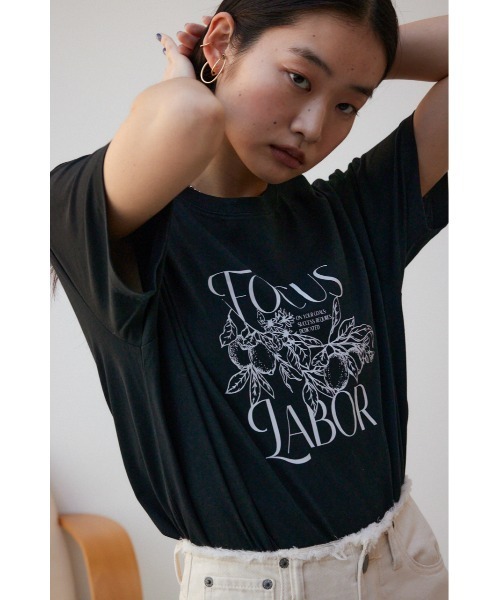 AZUL by moussy(アズールバイマウジー)の「フルーツTシャツ(Tシャツ/カットソー・レディース・ブラック/オフホワイト/杢グレー・FREE)」の14枚目の写真