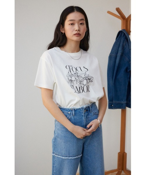 AZUL by moussy(アズールバイマウジー)の「フルーツTシャツ(Tシャツ/カットソー・レディース・ブラック/オフホワイト/杢グレー・FREE)」の5枚目の写真