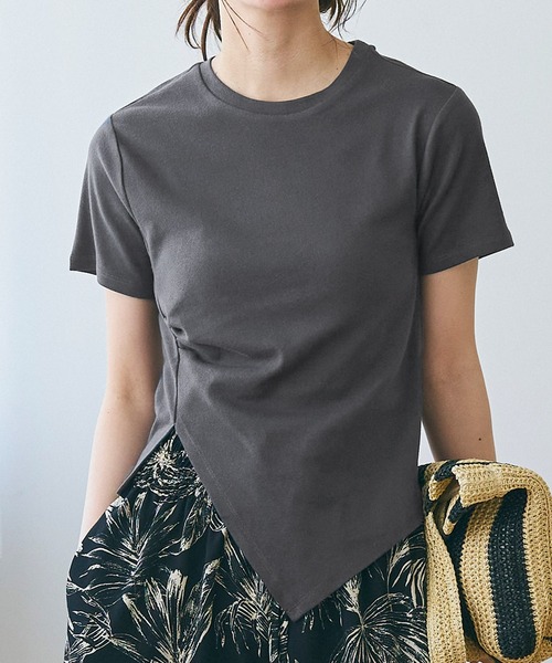 coca(coca)(コカ)の「フライス素材サイドスリットTシャツ(Tシャツ/カットソー・レディース・ホワイト/チャコール・S/M/L)」の2枚目の写真