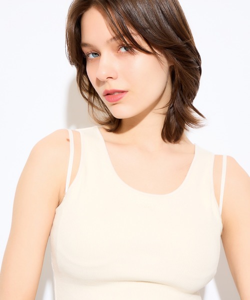 DEICY(デイシー)の「カップインストラップタンク(タンクトップ・レディース・アイボリー/モカ/ブラック・FREE)」の1枚目の写真