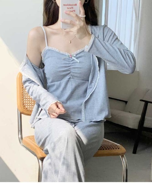 mideal new arrival… | 株式会社BUZZWIT