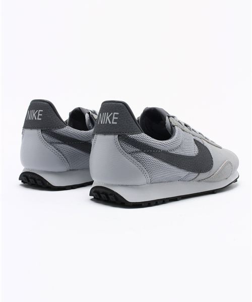 NIKE(ナイキ)の「NIKE プリモントリオールレーサーVNTG(スニーカー・レディース・ブラック/ベージュ/グレー・23cm/24cm/25cm)」の11枚目の写真