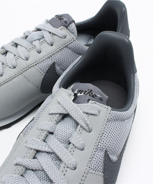 NIKE(ナイキ)の「NIKE プリモントリオールレーサーVNTG(スニーカー・レディース・ブラック/ベージュ/グレー・23cm/24cm/25cm)」の12枚目の写真