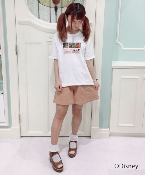 F i.n.t(フィント)の「フォトプリントT/ライオンキング/fint(Tシャツ/カットソー・レディース・オフホワイト・FREE)」の6枚目の写真