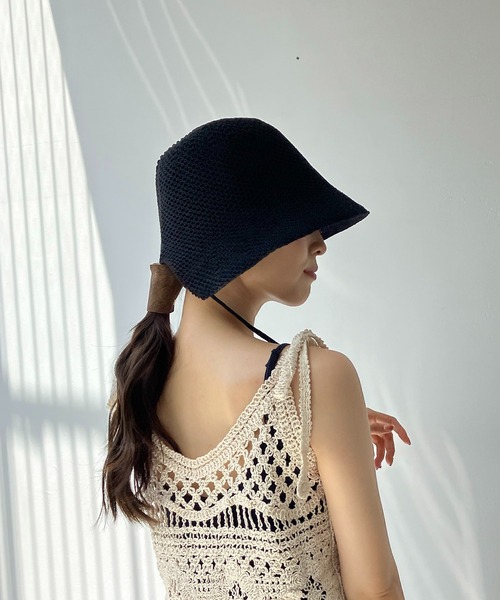 AS KNOW AS plus(アズノゥアズプラス)の「リボン付き ボンネットハット【ZOZOTOWN限定アイテム】(ハット・レディース・キャメル/アイボリー/ブラック・FREE)」の2枚目の写真