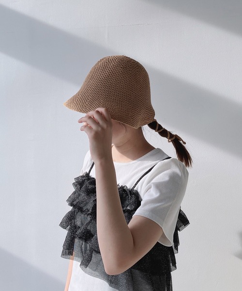 AS KNOW AS plus(アズノゥアズプラス)の「リボン付き ボンネットハット【ZOZOTOWN限定アイテム】(ハット・レディース・キャメル/アイボリー/ブラック・FREE)」の6枚目の写真