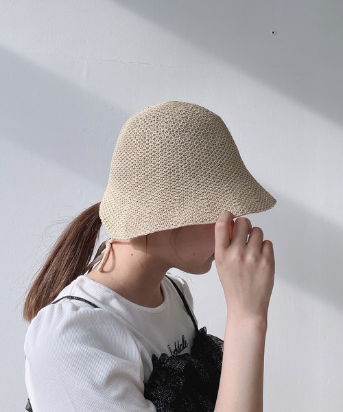 AS KNOW AS plus(アズノゥアズプラス)の「リボン付き ボンネットハット【ZOZOTOWN限定アイテム】(ハット・レディース・キャメル/アイボリー/ブラック・FREE)」の8枚目の写真