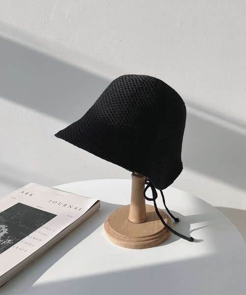 AS KNOW AS plus(アズノゥアズプラス)の「リボン付き ボンネットハット【ZOZOTOWN限定アイテム】(ハット・レディース・キャメル/アイボリー/ブラック・FREE)」の16枚目の写真