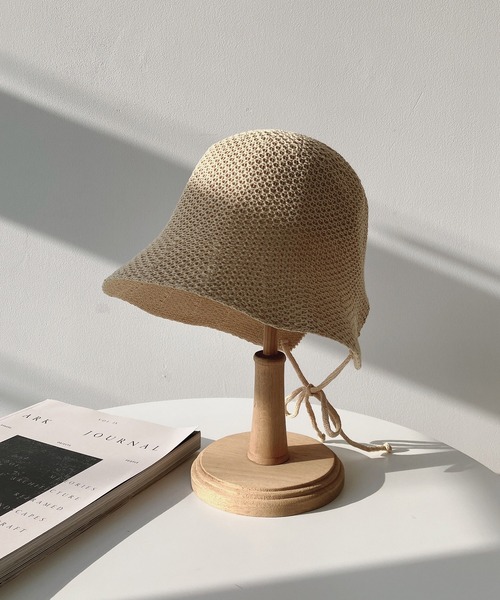 AS KNOW AS plus(アズノゥアズプラス)の「リボン付き ボンネットハット【ZOZOTOWN限定アイテム】(ハット・レディース・キャメル/アイボリー/ブラック・FREE)」の21枚目の写真