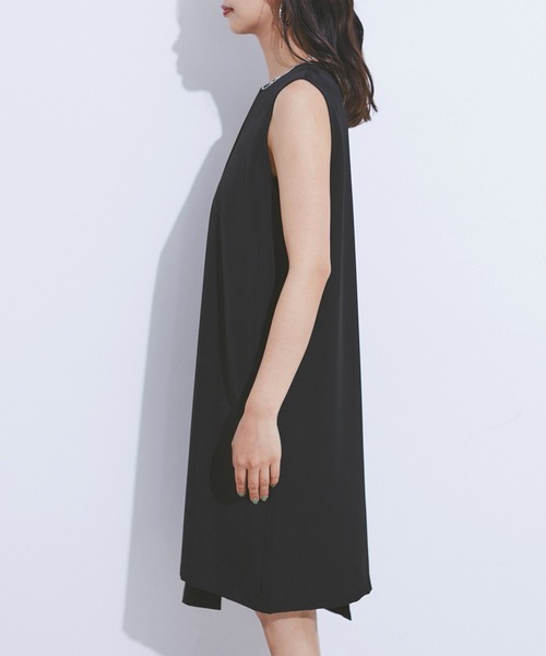CE'E_SE'E（シーシー）の「ダブルクロスアシンメトリー