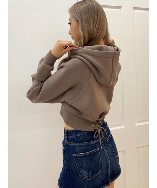 GYDA（ジェイダ）の「バックレースアップショートパーカー（パーカー・レディース・ブラック/ベージュ/オフホワイト・FREE）」の15枚目の写真