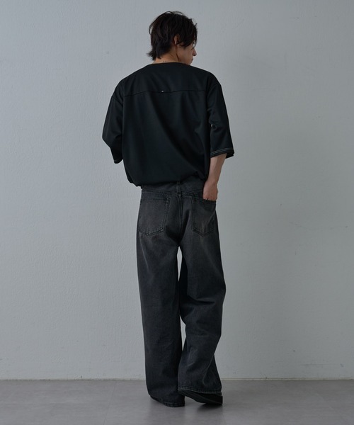 COLONY 2139（コロニートゥーワンスリーナイン）の「サステナポンチクロップドスリーブT（Tシャツ/カットソー・メンズ・ホワイト/チャコールグレー/ブラック・MEDIUM/LARGE）」の21枚目の写真