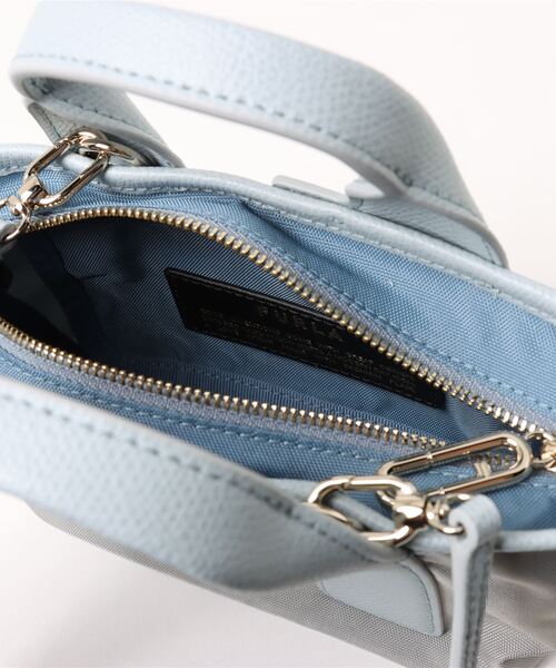 フルラ FURLA ハンドバッグ ミニバッグ PIUMA ショルダーバッグ FURLA（フルラ）の「FURLA PIUMA MINI CROSSBODY（ショルダー