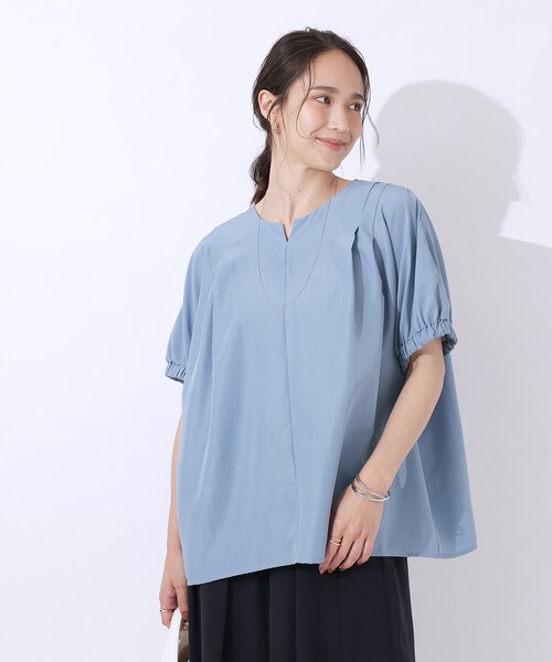 DRESKIP(ドレスキップ)の「◆【高レビュー/無理せずキレイ】女性らしさを引き立てる お袖たっぷりギャザー ドルマンブラウス(シャツ/ブラウス・レディース・ブラック/カーキ/イエロー系その他/ライトベージュ/ライトブルー・00)」の14枚目の写真