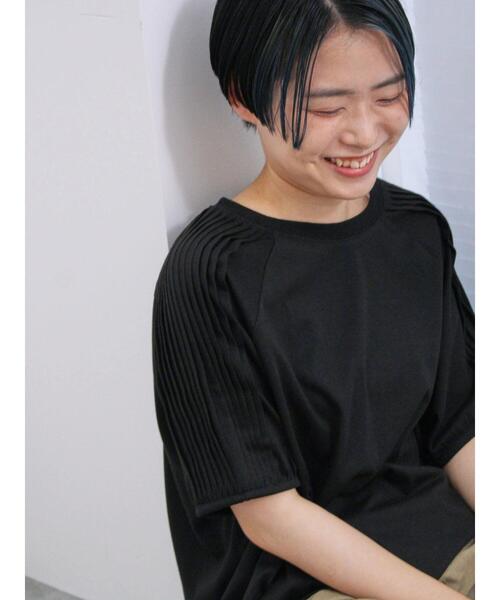 Samansa Mos2 blue(サマンサモスモスブルー)の「袖タックプルオーバー(Tシャツ/カットソー・レディース・ネイビー/ブラック/オフホワイト・F)」の18枚目の写真