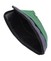 UN3D.（アンスリード）の「QUILTING PC BAG / キルティングPCバッグ