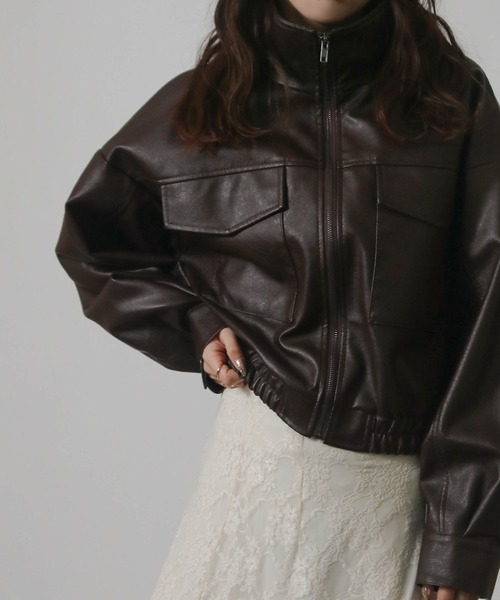 Social GIRL(ソーシャルガール)の「ショート丈 ヴィンテージライク フェイクレザーブルゾン ジャケット(ブルゾン・レディース・ブラック/ブラウン・M/L)」の14枚目の写真
