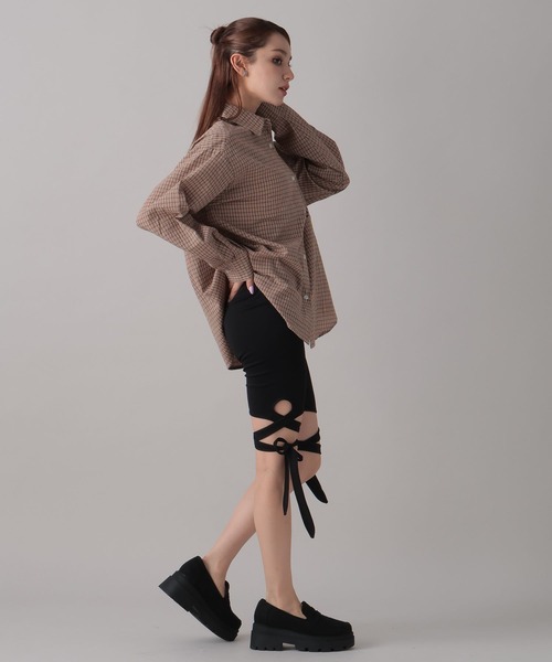 FOREVER 21(フォーエバー トゥエンティーワン)の「【2024FW】チェックビッグシャツ(シャツ/ブラウス・レディース・ブラック/ブルー/オレンジ・FREE)」の16枚目の写真