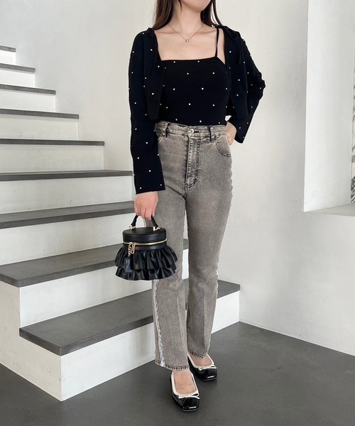 one after another NICE CLAUP（ワンアフターアナザーナイスクラップ）の「肩リボンビジューニットビスチェ【セットで着れるカーディガンあり】（キャミソール・レディース・レッド/ピンク/ブラック/アイボリー/杢グレー・FREE）」の22枚目の写真