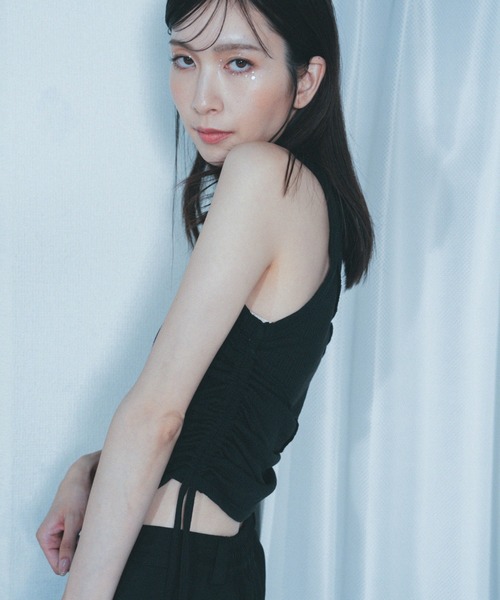 Nora Lily elle（ノラリリーエル）の「【Nora Lily】「elle」Bias Cutting Rib Sleeve-less Top（Tシャツ/カットソー・レディース・ホワイト/ライム・FREE）」の6枚目の写真