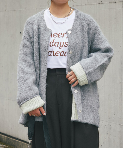 un dix cors（アンディコール）の「《柔らかい素材で軽い着心地》Wフェイス起毛ニットコート（ノーカラーコート・レディース・ブルー/グレー/ベージュ・FREE）」の5枚目の写真