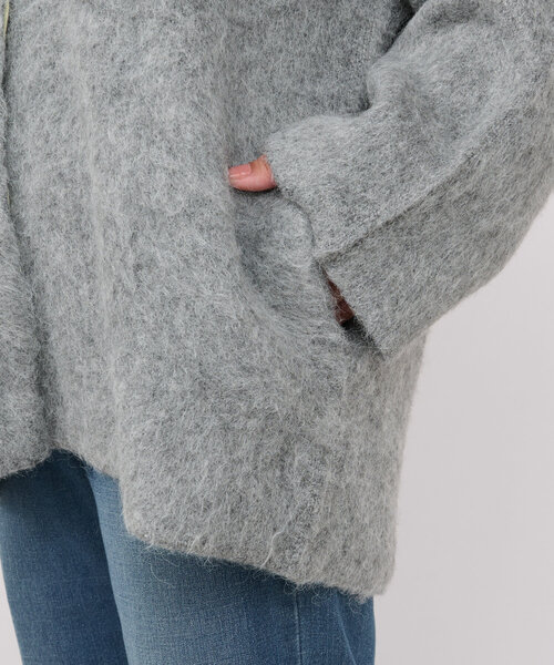 un dix cors（アンディコール）の「《柔らかい素材で軽い着心地》Wフェイス起毛ニットコート（ノーカラーコート・レディース・ブルー/グレー/ベージュ・FREE）」の17枚目の写真