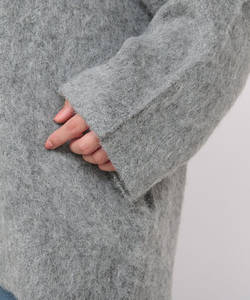 un dix cors（アンディコール）の「《柔らかい素材で軽い着心地》Wフェイス起毛ニットコート（ノーカラーコート・レディース・ブルー/グレー/ベージュ・FREE）」の18枚目の写真