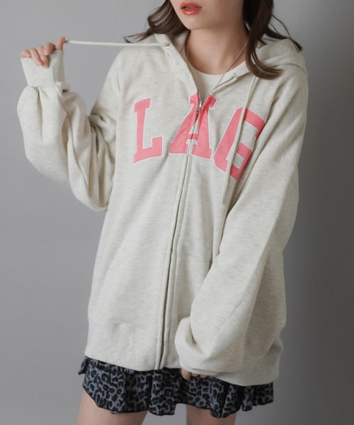 SPINNS(スピンズ)の「オーバーサイズジップパーカー LAGロゴ / カレッジロゴ(パーカー・レディース・杢グレー/ブラック/スミクロ/ネイビー/オフホワイト/オートミール/グレー系その他・ONESIZE)」の6枚目の写真