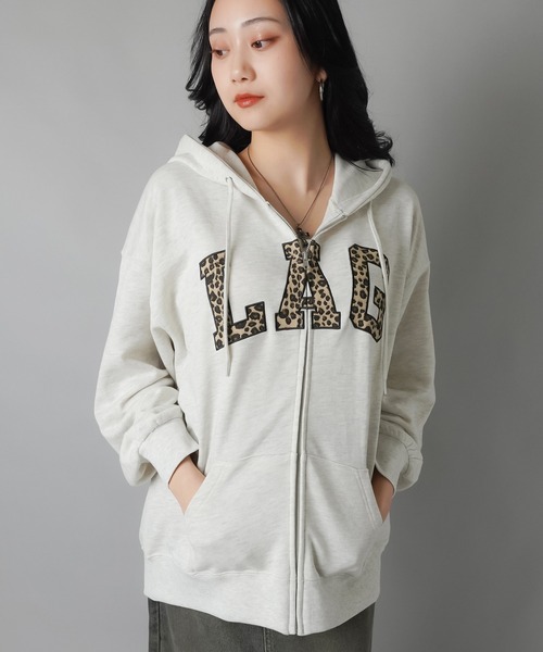 SPINNS(スピンズ)の「オーバーサイズジップパーカー LAGロゴ / カレッジロゴ(パーカー・レディース・杢グレー/ブラック/スミクロ/ネイビー/オフホワイト/オートミール/グレー系その他・ONESIZE)」の10枚目の写真