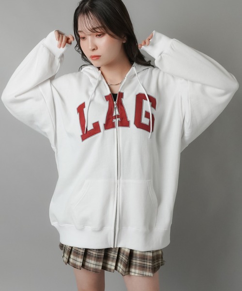 SPINNS(スピンズ)の「オーバーサイズジップパーカー LAGロゴ / カレッジロゴ(パーカー・レディース・杢グレー/ブラック/スミクロ/ネイビー/オフホワイト/オートミール/グレー系その他・ONESIZE)」の13枚目の写真