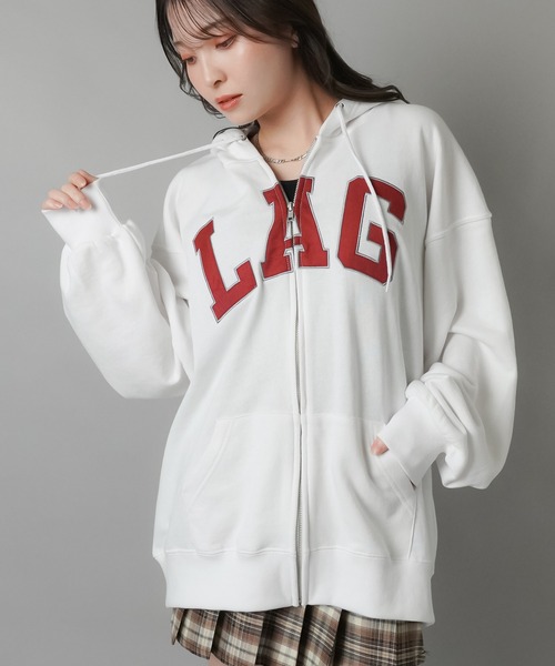 SPINNS(スピンズ)の「オーバーサイズジップパーカー LAGロゴ / カレッジロゴ(パーカー・レディース・杢グレー/ブラック/スミクロ/ネイビー/オフホワイト/オートミール/グレー系その他・ONESIZE)」の14枚目の写真