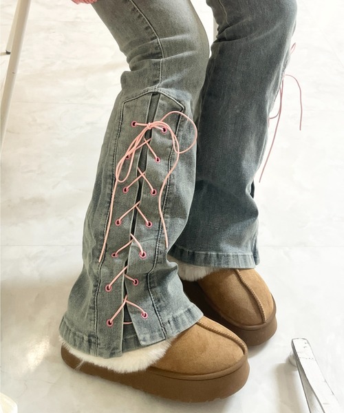 MORE self LOVE(モアセルフラブ)の「サイドレースアップデニム(デニムパンツ・レディース・ブルー・X-LARGE/LARGE/MEDIUM/SMALL)」の21枚目の写真