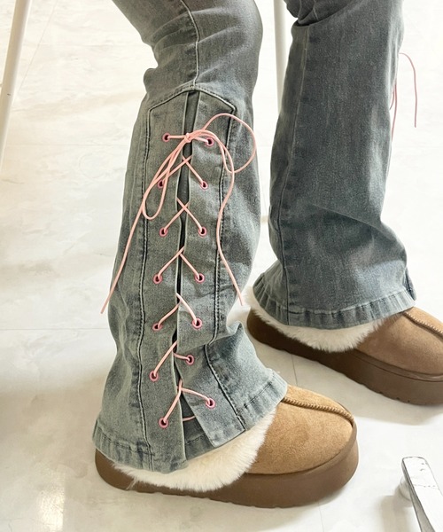 MORE self LOVE(モアセルフラブ)の「サイドレースアップデニム(デニムパンツ・レディース・ブルー・X-LARGE/LARGE/MEDIUM/SMALL)」の14枚目の写真