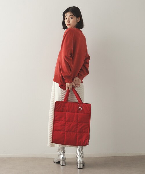 OPAQUE.CLIP（オペークドットクリップ）の「◆【10色展開/軽量/A4サイズ対応/多ポケット】大容量マチ付きトートバッグ（トートバッグ・レディース・ブラック/ベビーピンク/ライトブルー/イエロー系その他7/ライトオレンジ系1/グレー/ライトパープル/ホワイト系8/レッド系9/グリーン系その他5・00）」の14枚目の写真