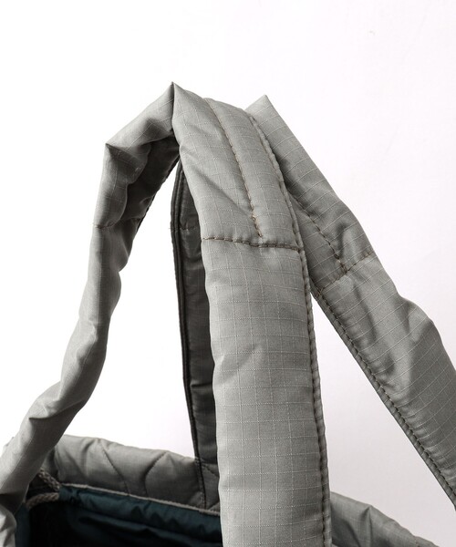 TAION（タイオン）の「【TAION/タイオン】MILITARY DOWN TOTE BAG M（トートバッグ・メンズ・チャコールグレー/ブラック/ミント/キャメル・FREE）」の10枚目の写真