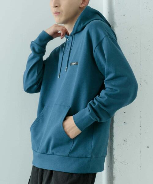 ITEMS URBANRESEARCH（アイテムズ アーバンリサーチ）の「『XLサイズあり』シリコーンワッペン スウェット プルオーバーパーカー（パーカー・メンズ・オフホワイト/ブラック/ブルー系その他・X-LARGE/MEDIUM/LARGE）」の18枚目の写真