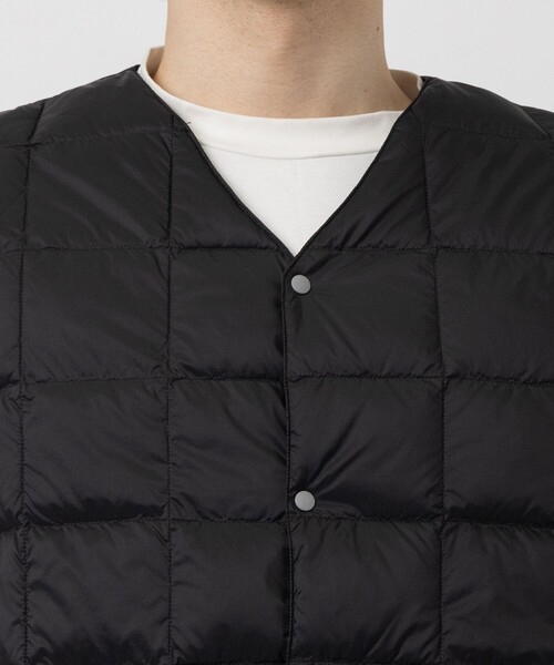 TAION（タイオン）の「【TAION/タイオン】V NECK BUTTON DOWN VEST/軽量/洗える（ベスト・メンズ・ブラック・MEDIUM/LARGE/X-LARGE）」の11枚目の写真