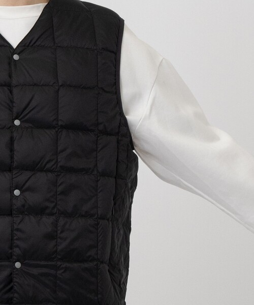 TAION（タイオン）の「【TAION/タイオン】V NECK BUTTON DOWN VEST/軽量/洗える（ベスト・メンズ・ブラック・MEDIUM/LARGE/X-LARGE）」の9枚目の写真