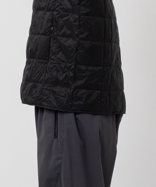 TAION（タイオン）の「【TAION/タイオン】V NECK BUTTON DOWN VEST/軽量/洗える（ベスト・メンズ・ブラック・MEDIUM/LARGE/X-LARGE）」の6枚目の写真