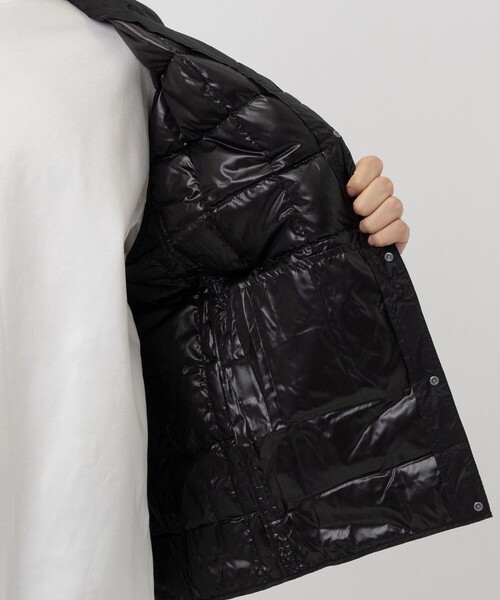 TAION（タイオン）の「【TAION/タイオン】V NECK BUTTON DOWN VEST/軽量/洗える（ベスト・メンズ・ブラック・MEDIUM/LARGE/X-LARGE）」の5枚目の写真