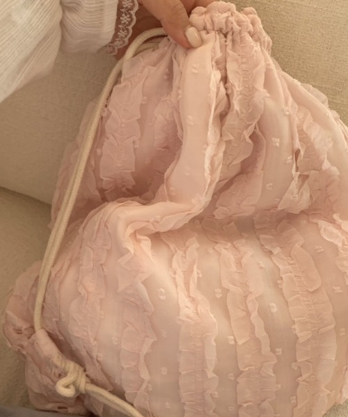 LAC-VERT（ラック・ヴェール）の「ガーリーフリルナップサック（バックパック/リュック・レディース・ピンク/アイボリー・FREE）」の15枚目の写真