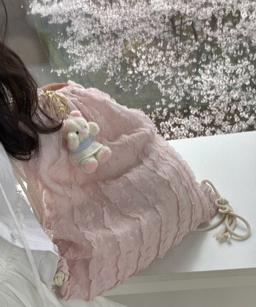 LAC-VERT（ラック・ヴェール）の「ガーリーフリルナップサック（バックパック/リュック・レディース・ピンク/アイボリー・FREE）」の12枚目の写真