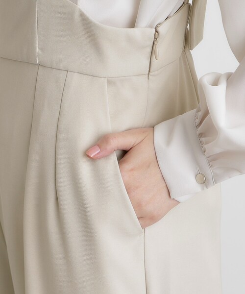 grove（グローブ）の「ハイウエストサロペット（サロペット/オーバーオール・レディース・ライトベージュ/ブラック/オリーブ・02/03/01/04/05）」の5枚目の写真