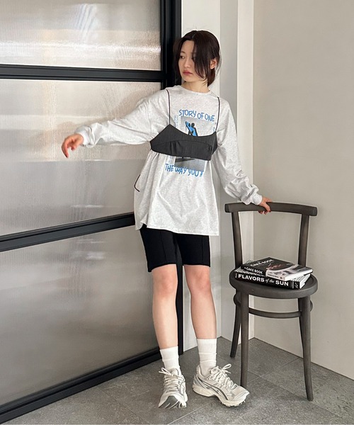 feepur by saya（フェピュールバイサヤ）の「カラーロゴフォトロンTee（Tシャツ/カットソー・レディース・ホワイト/ホワイト系その他/ライトグレー系/ライトグレー・MEDIUM）」の9枚目の写真