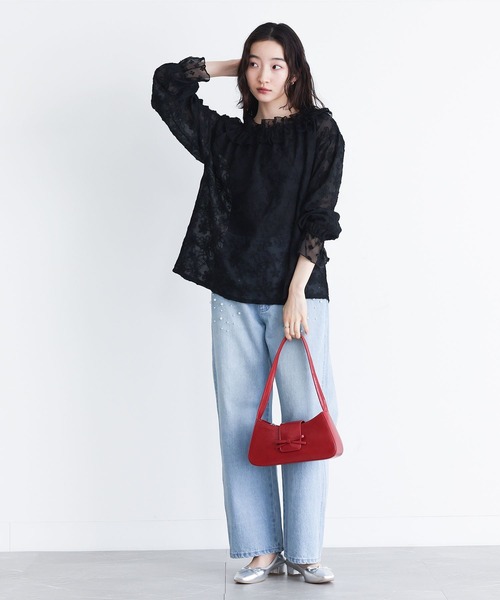 somari imagination(ソマリ イマジネーション)の「『チュールテープフラワー刺繍シアーブラウス』(シャツ/ブラウス・レディース・ブラック/オフホワイト・2/1)」の11枚目の写真