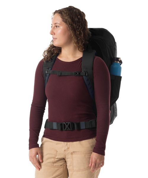 EagleCreek(イーグルクリーク)の「EagleCreek/イーグルクリーク Tour Travel Pack 55L/ツアートラベルパック 55L(バックパック/リュック・メンズ・ブラック・FREE)」の6枚目の写真