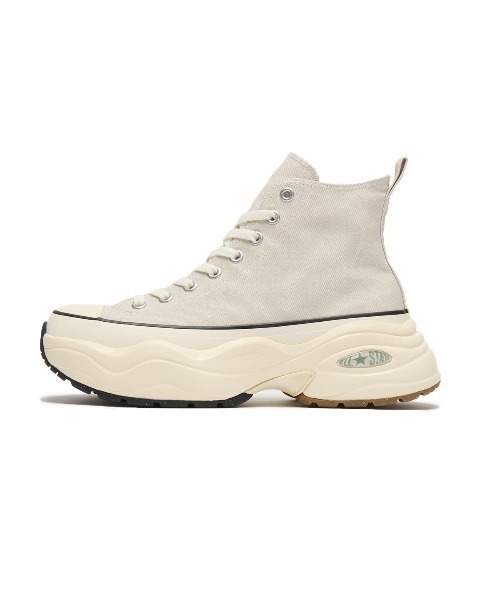 CONVERSE(コンバース)の「CONVERSE ALL STAR (R) SURGETRAINER HI(コンバース オールスター (R) サージトレーナー HI)(スニーカー・メンズ・ライトグレー/ピンク・23cm/23.5cm/24cm/24.5cm/25cm/25.5cm/26cm/26.5cm/27cm/27.5cm/28cm/29cm)」の4枚目の写真
