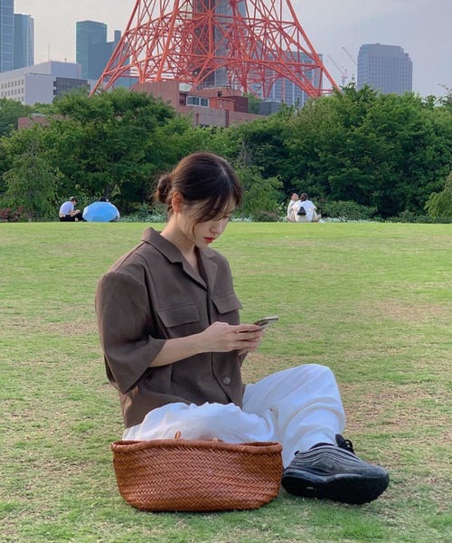 ASCLO（エジュクロ）の「【UNISEX】ASCLO／リネンクロップドジャケット（テーラードジャケット・レディース・ブラック/カーキ・FREE）」の10枚目の写真