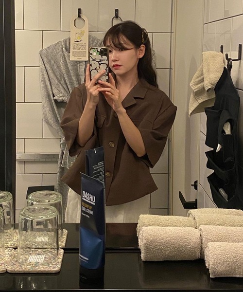 ASCLO（エジュクロ）の「【UNISEX】ASCLO／リネンクロップドジャケット（テーラードジャケット・レディース・ブラック/カーキ・FREE）」の12枚目の写真